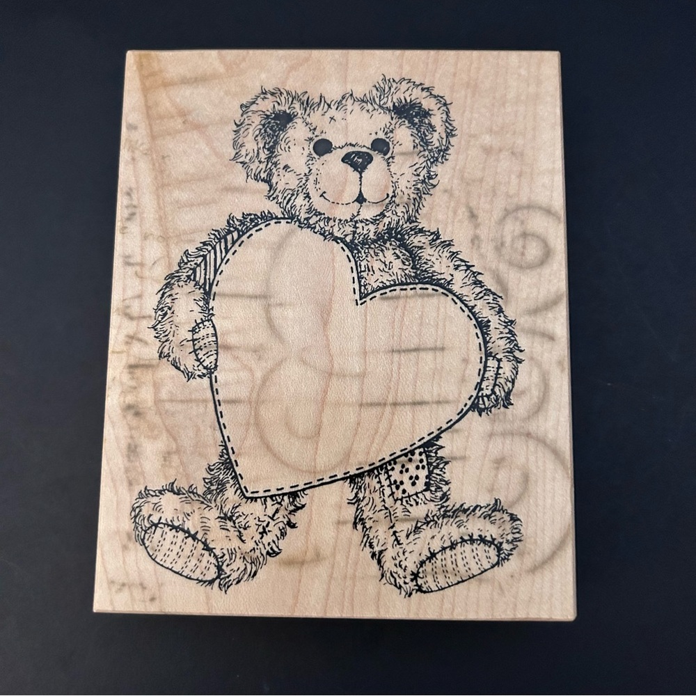 Wood mount Teddy bear with heart rubber stamp